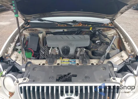 2008 Buick Lacrosse Cx из США, поврежденный, VIN 2G4WC582981251339